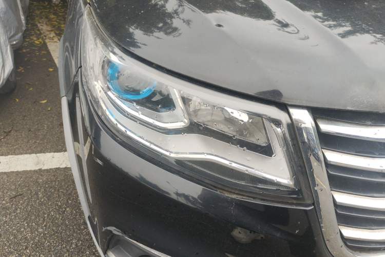 Used FORTHING SX6 2016 1.6L Manual Luxury Model Right Front Headlight