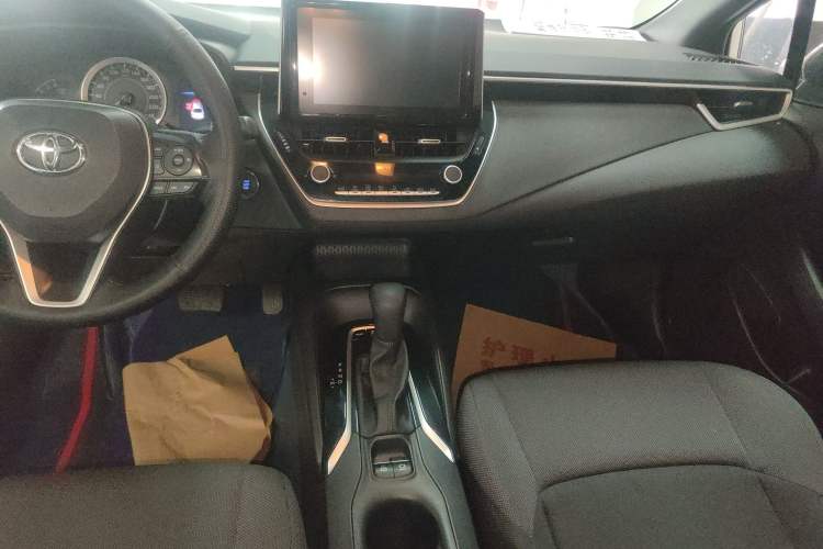 Used Toyota Levin 2022 185T CVT Luxury Edition Audio And AC Panel