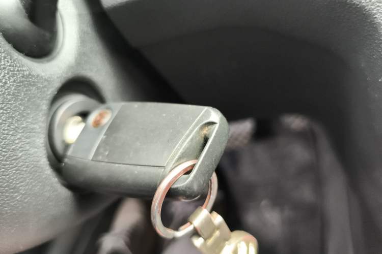 Used Volkswagen Lamando 2015 280TSI DSG Comfort Edition Vehicle Key