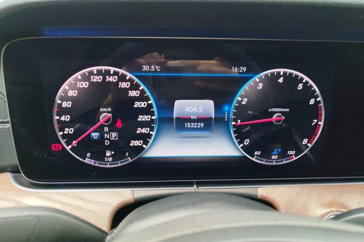 Used Mercedes-Benz E-Class 2018 E 300 L Luxury Model