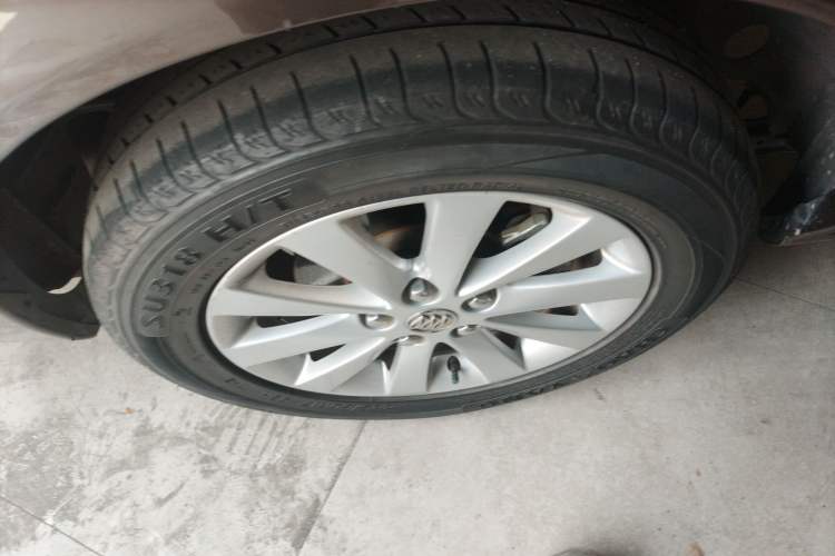 Used Buick GL8 2014 2.4L Classic Edition
