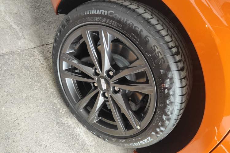 Used Cadillac CT4 2023 25T Luxury Model Exterior 5