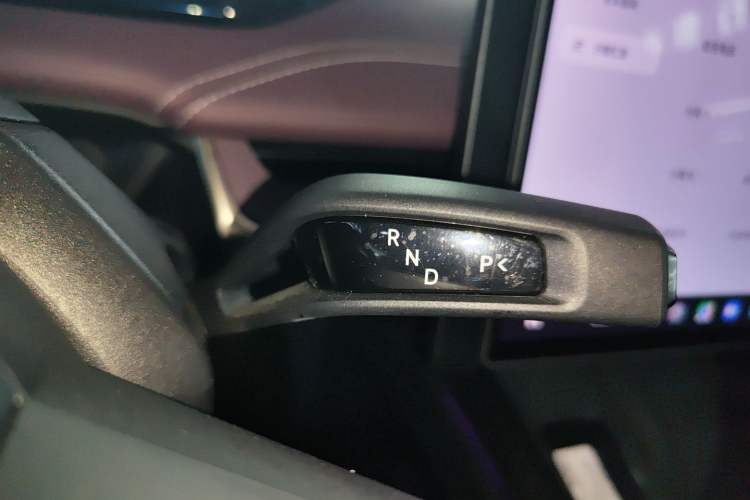 Used Xiaomi Auto SU7 2024 Rear-Drive Long-Range Intelligent Driving Version Gear Lever