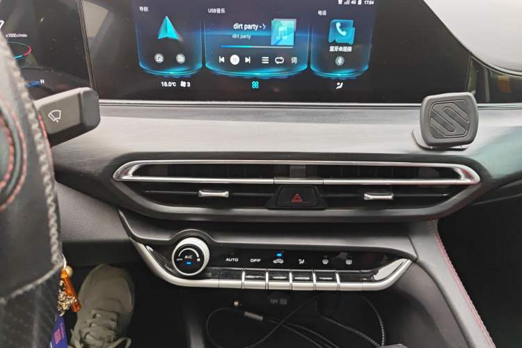 Used CHANGAN Eado 2020 PLUS Blue Whale NE 1.4T GDI DCT Flagship Model Audio And AC Panel