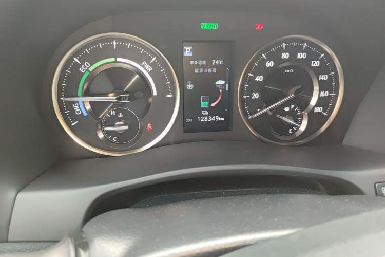 Used Toyota Alphard 2020 Dual-Engine 2.5L Prestige Edition Odometer Close Up