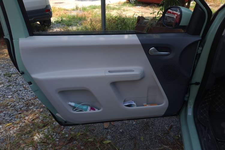 Used CHANGAN Lumin 2022 210km Sweet Edition Interior 8