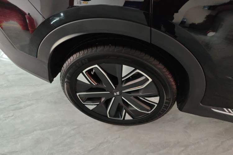 Used JETOUR Shanhai L7 2024 1.5T 120km ULTRA 7-Seater