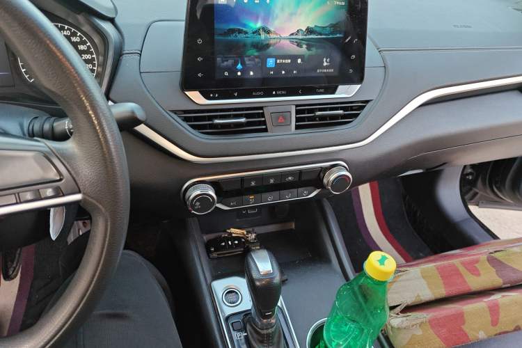 Used Nissan Teana 2020 2.0L XE Fashion Edition Audio And AC Panel