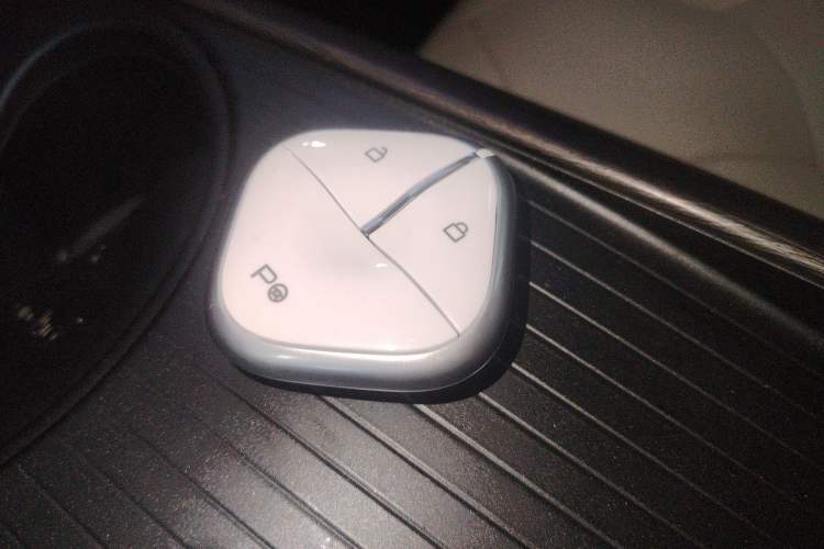 Used Baojun Cloud 2023 460 Max Lingxi Version Interior 1