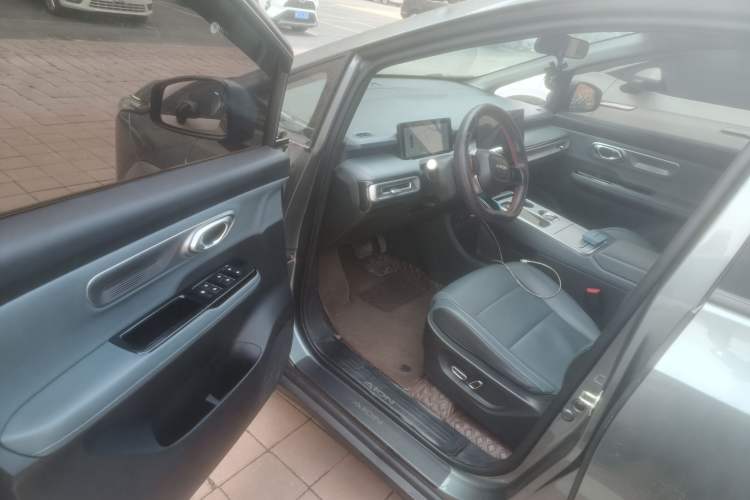 Used AION Y 2022 Plus 70 Smart Edition