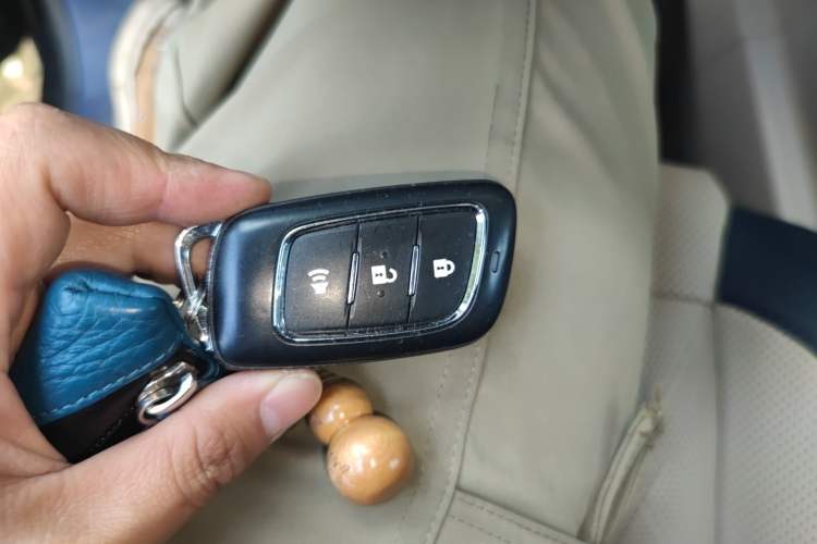 Used Foton General G9 2021 2.0T Armored Grand Commander Automatic 4x4 Leisure Edition Premium Standard Cab 4G20TI5 Vehicle Key