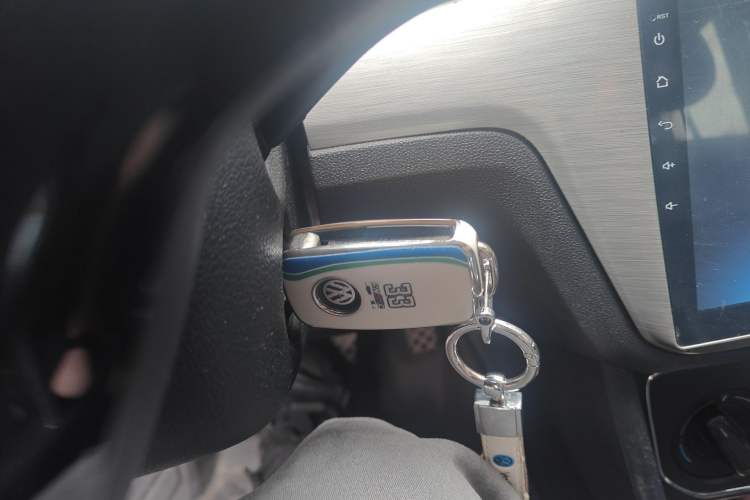 Used Volkswagen Gran Lavida 2015 1.6L Automatic Comfort Edition Vehicle Key