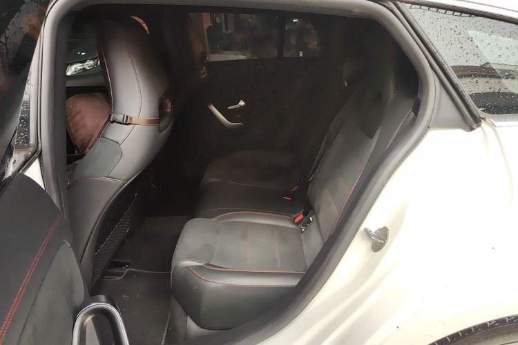 Used Mercedes-Benz CLA 2022 Refreshed CLA 200 Shooting Brake Left Rear Seat