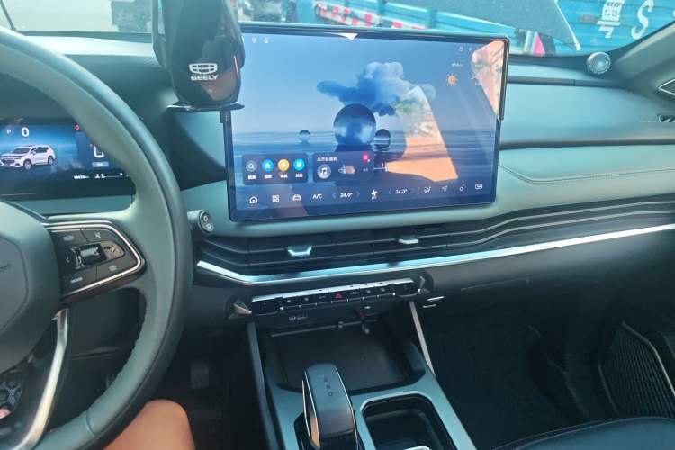 Used Geely Auto Haoyue L 2024 2.0T DCT Prestige Version