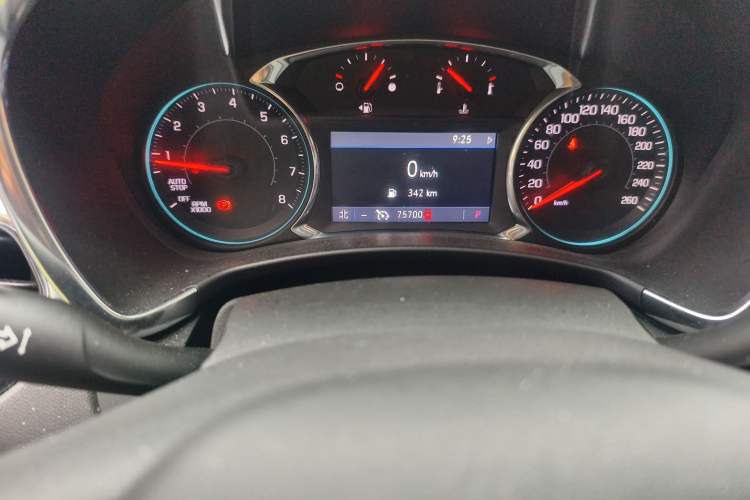 Used Chevrolet Equinox 2019 535T Automatic YuJie Edition China V Standard Odometer Close Up
