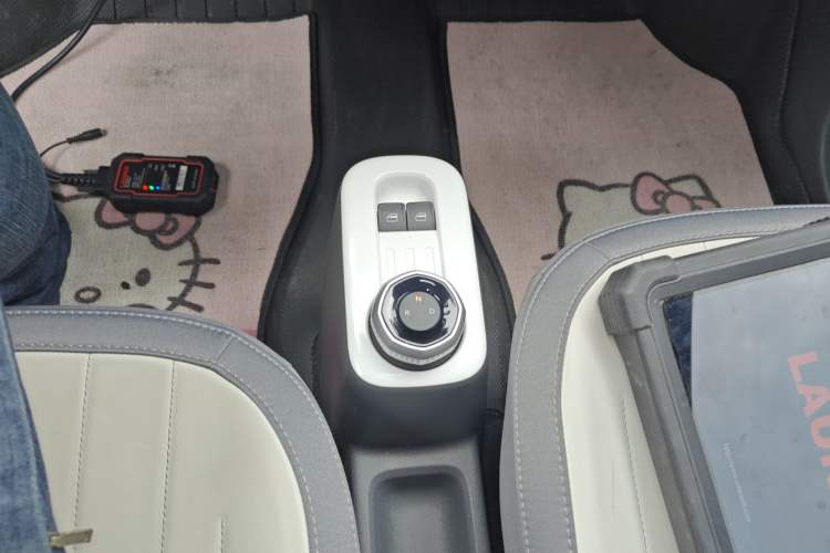 Used Geely Galaxy Panda 2025 210km Panda Kart Gear Lever