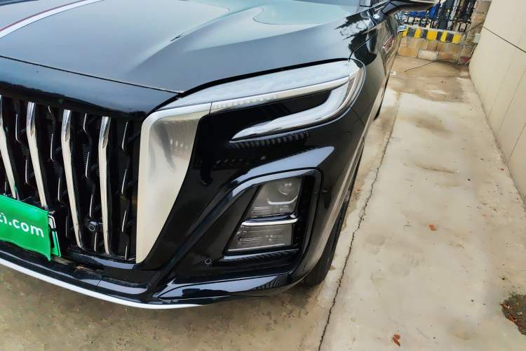 Used Hongqi HS3 PHEV 2025 Model 125km Jingwei 2 Millionth Anniversary Edition