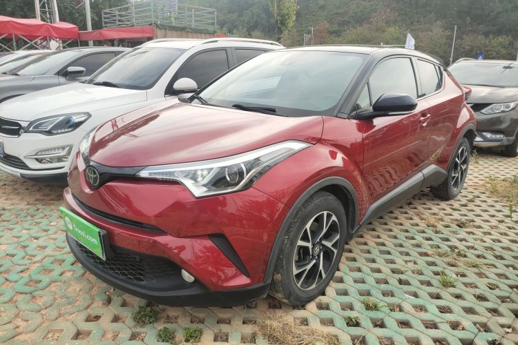 Used Toyota C-HR 2018 2.0L Leading Edition China VI Left Side