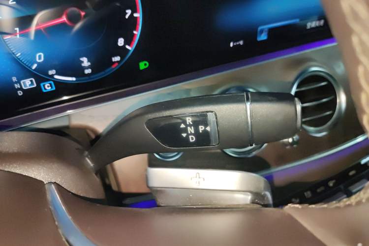 Used Mercedes-Benz E-Class 2023 Updated E 300 L Luxury Edition
