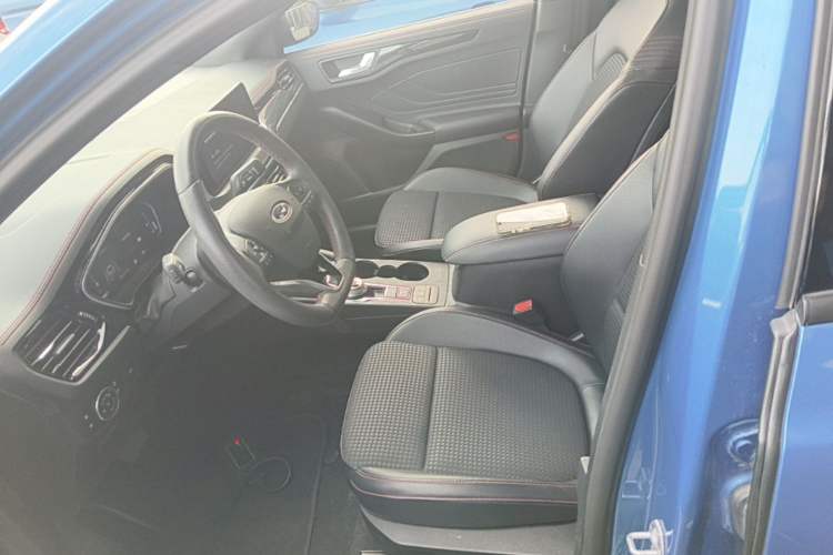 Used Ford Focus 2021 Sedan EcoBoost 180 Automatic ST Line

