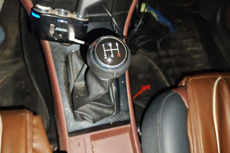 Used BYD F3 2015 Energy-Efficient Model 1.5L Manual Comfort Edition
