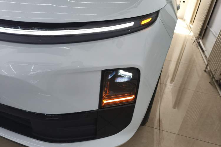 Used Li Auto L6 2024 Pro Model Left Front Headlight