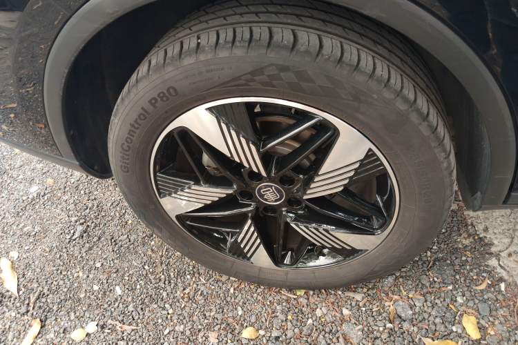 Used BYD Tang New Energy 2023 DM-i Champion Edition 112KM Prestige Model Right Rear Wheel Hub