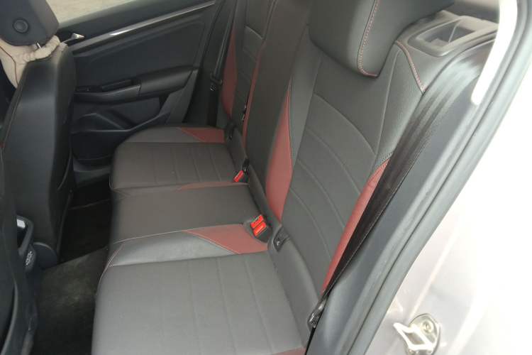 Used Volkswagen Bora 2019 Revised Version 1.5L Automatic Comfort Edition China VI Standard Left Rear Seat