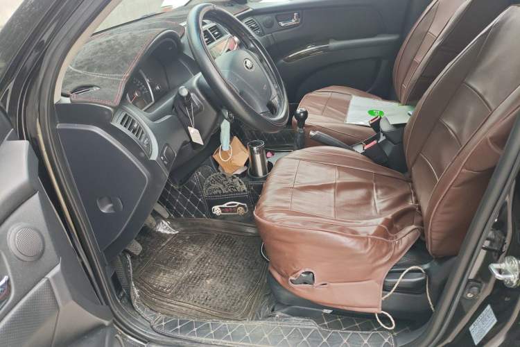 Used Kia Sportage 2013 2.0L Manual Two-Wheel Drive GLS
