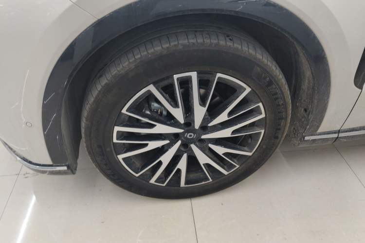 Used CHANGAN NEVO Q07 2025 215 Flagship PLUS