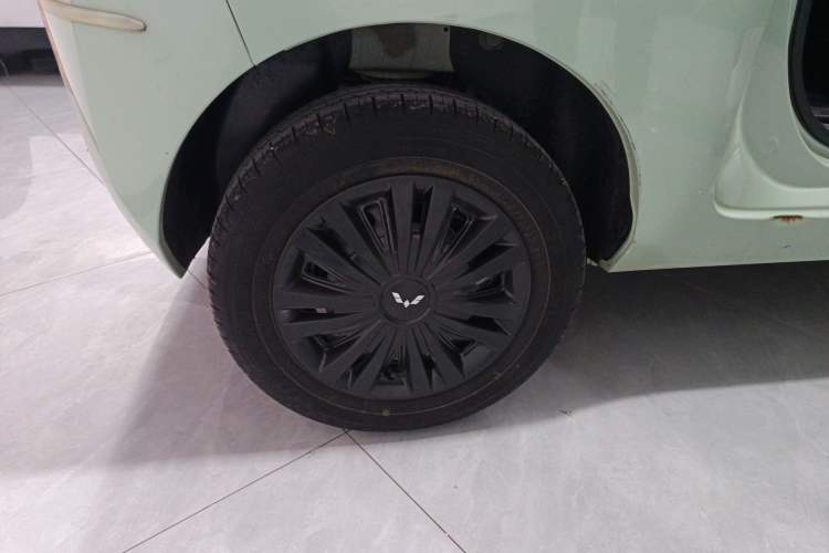 Used Wuling Hongguang MINIEV 2021 Macaron Premium Model – Lithium Iron Phosphate
