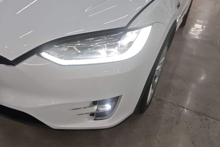 Used Tesla Model X 2016 X P100D Performance High-Performance Edition Left Front Headlight