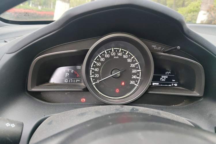 Used Mazda CX-4 2018 2.0L Automatic Two-Wheel Drive Blue Sky Dynamic Version China V Standard Instrument Cluster