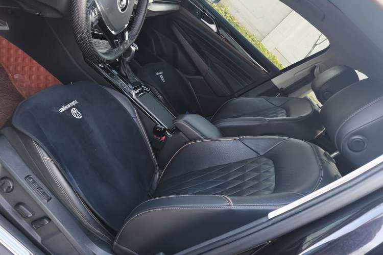 Used Volkswagen Passat New Energy 2020 430 PHEV Hybrid Luxury Edition China VI Standard
