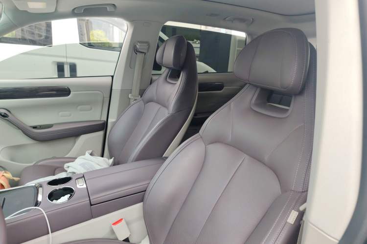 Used Leapmotor C11 2023 Range-Extended 285 Smart Enjoyment Edition Left Front Seat