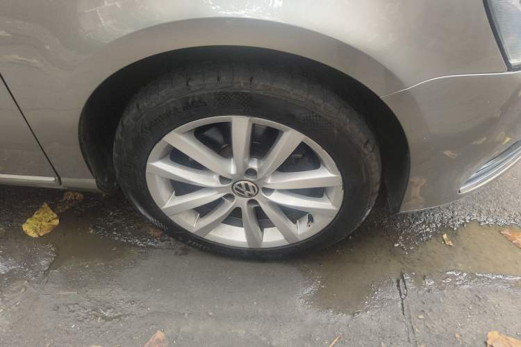 Used Volkswagen Magotan 2012 Travel Edition 2.0 TSI Comfort Version