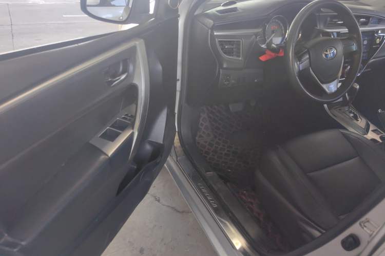 Used Toyota Corolla 2017 Revised Version 1.6L S-CVT GL Driver Seat