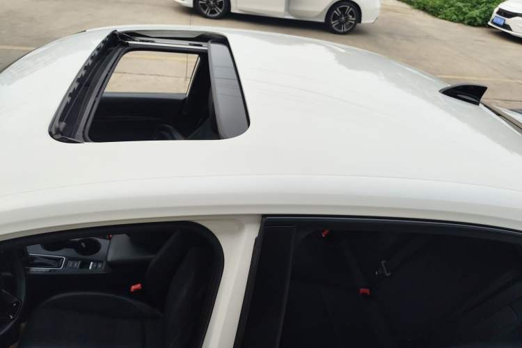 Used Honda Civic 2022 240TURBO CVT Dynamic Edition