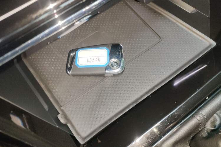 Used Volkswagen Passat 2020 330TSI Luxury Edition China VI
