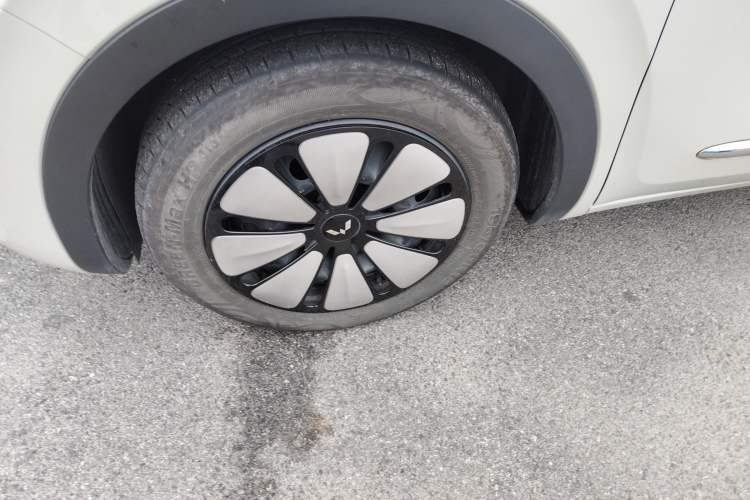 Used Wuling Bingo 2023 410 km Lingxi Deluxe Edition
