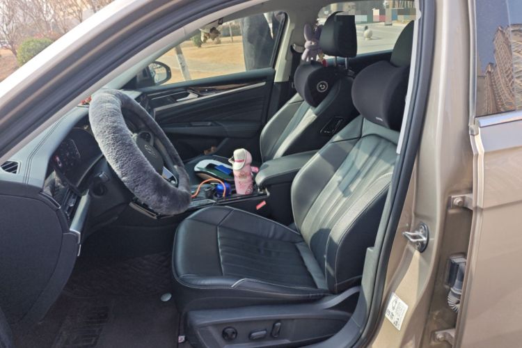 Used Volkswagen Passat 2022 330TSI Elite Edition Left Front Seat