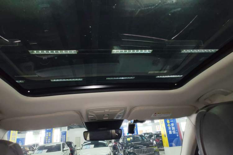 Used Hongqi HS5 2022 Revised Version 2.0T Smart Connect Flagship Edition