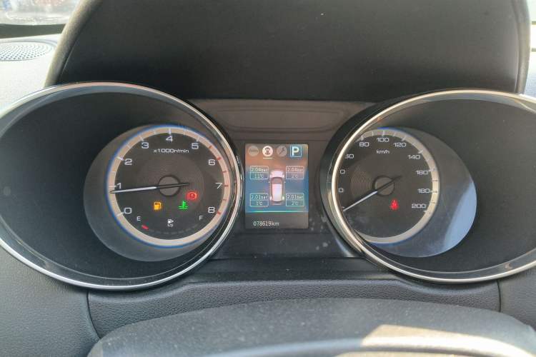 Used Dongfeng Aeolus AX4 2017 1.4T DCT Trendy Edition