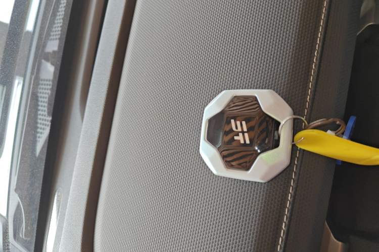 Used JETOUR Traveler 2023 2.0T All-Wheel Drive CrossPRO+