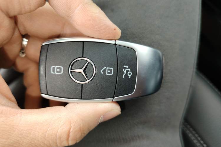 Used Mercedes-Benz A-Class 2021 A 200 L Sport Sedan Fashion Model
