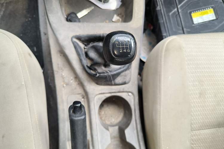 Used Wuling Rongguang V 2019 1.5L Van - Utility Model
