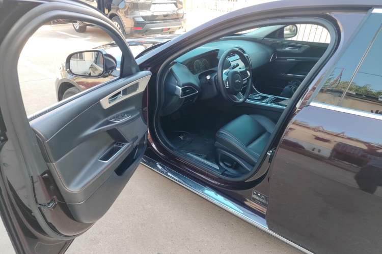 Used Jaguar XEL 2019 2.0T 200 PS Deluxe Edition