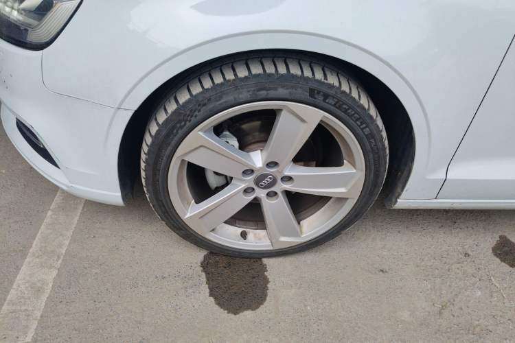 Used Audi A3 2019 Limousine 35 TFSI Style Edition China VI Emission Standard
