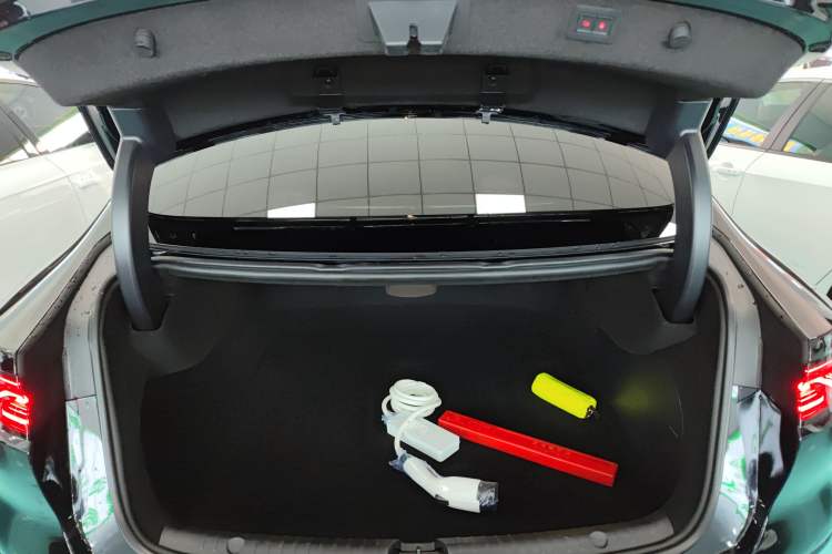 Used BYD Han 2025 DM-i 125KM Prestige Model