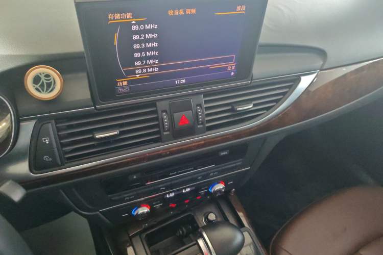 Used Audi A6L 2012 30 FSI Technology Edition Audio And AC Panel